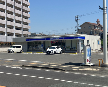 ローソン東福間駅前店の写真