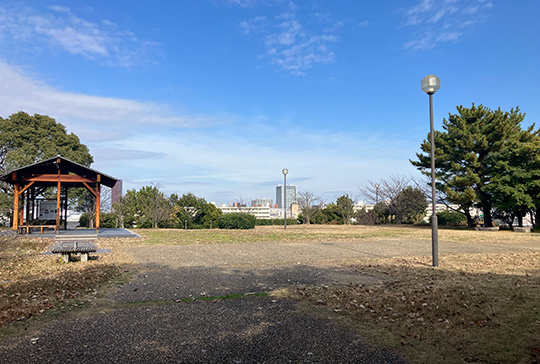 名島城址公園